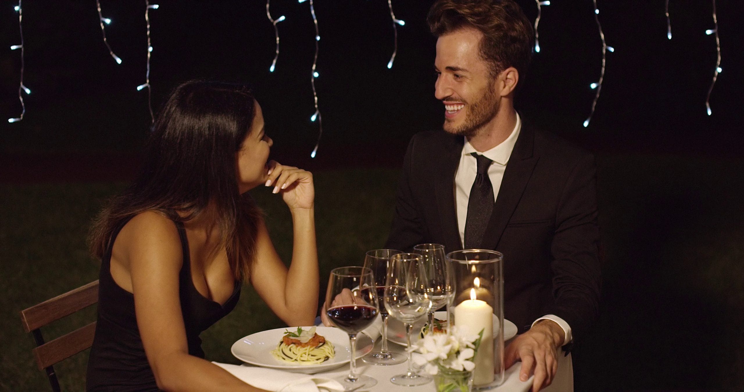 How to Compare Matchmakers in Jacksonville, FL